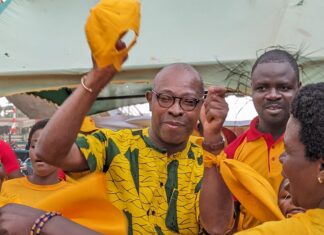Grand meeting de l’UFC à Légbassito : Isaac Tchiakpe défie la pluie pour entretenir les militants