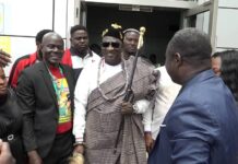 Togo : au temps fixé, le Prophète JEREMIAH OMOTO FUFEYIN OWOMOWOMO 1 à Lomé