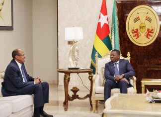 Paix et intégration africaine : le président de la Commission de l’UA bénéficie des orientations du Togo