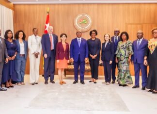 Togo : le Président de l’Assemblée nationale a conféré avec une délégation du Congrès américain