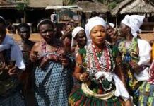 Togo : des acteurs des cultes endogènes plaident pour une journée nationale dédiée aux traditions ancestrales