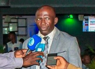 Littérature : « La poésie guérit l’âme », Fabrice Koffi Gazere se confie